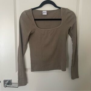 Aritzia HomeStretch Rib Squareneck Long sleeve size Small